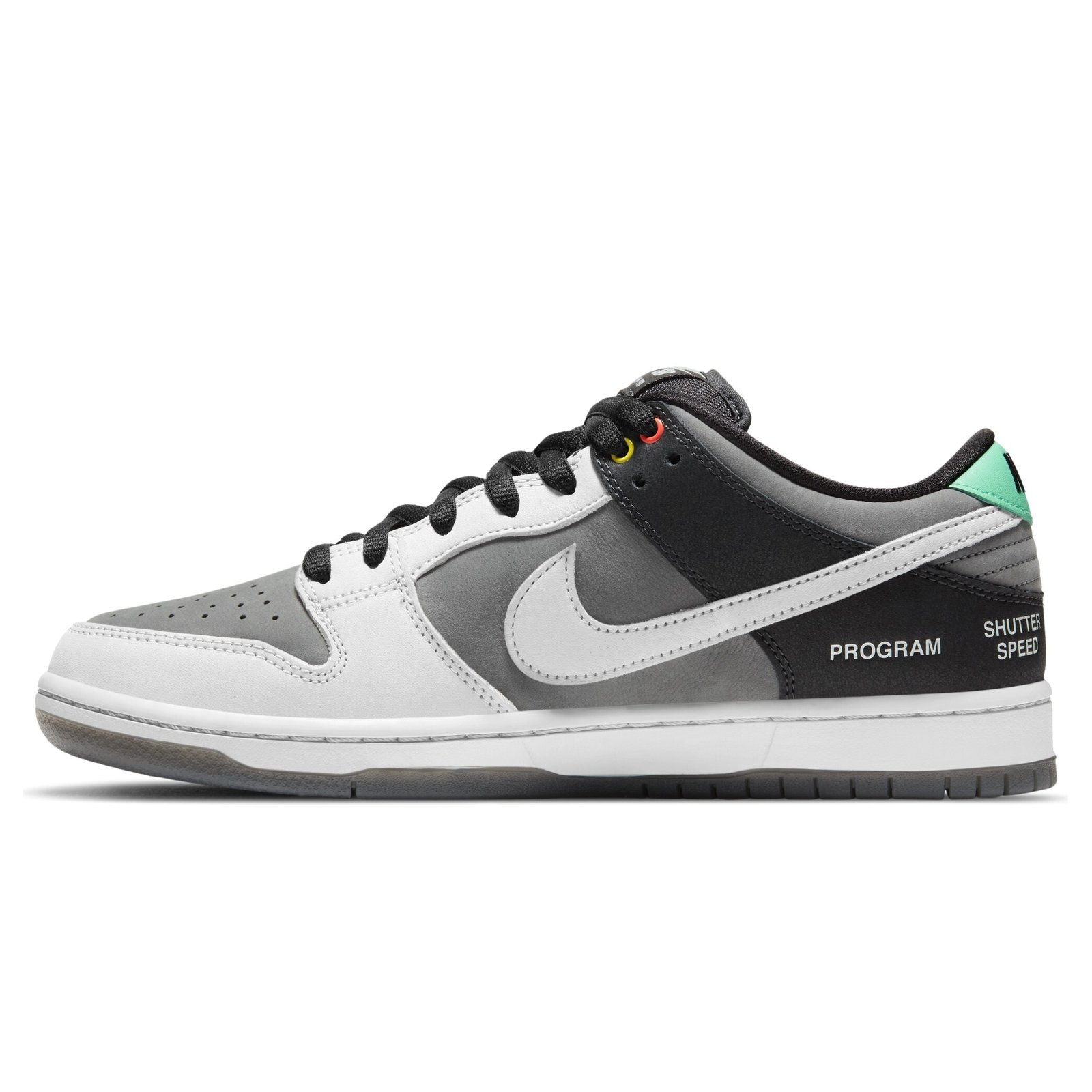 pk_god_nike_sb_dunk_low_vx1000_17D823096B91D.jpg